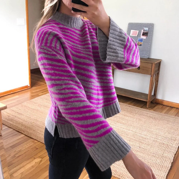 Sold - Picture 3 of 12